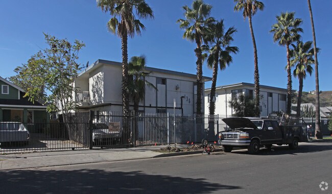 Building Photo - 130-136 E Avenue 42