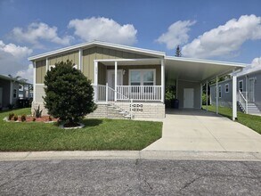 Building Photo - 2879 Canyon Dr