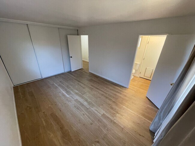 Building Photo - Wonderful and Spacious 4 Bedroom Concord H...