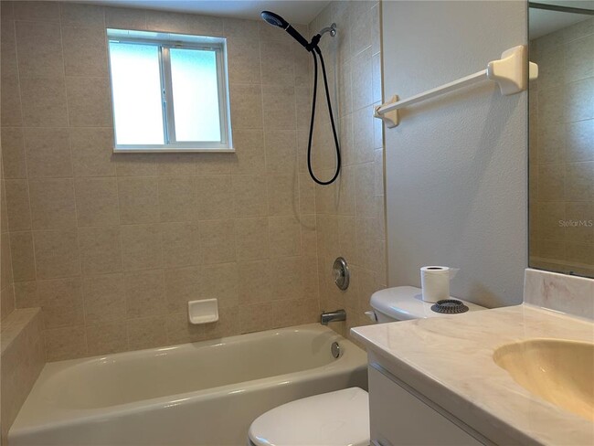 Building Photo - 5746 Brickell Dr