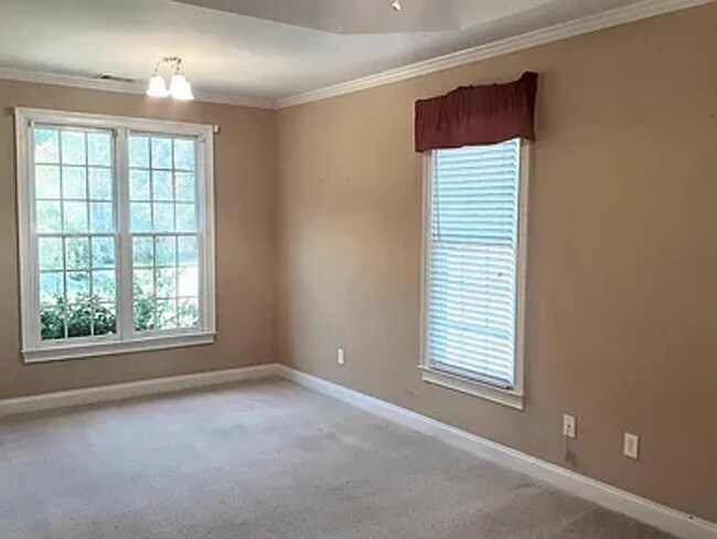 Building Photo - Perfect Family Home in Central Watkinsville