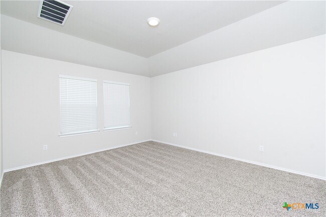 Building Photo - 1412 Rolling Thunder Dr