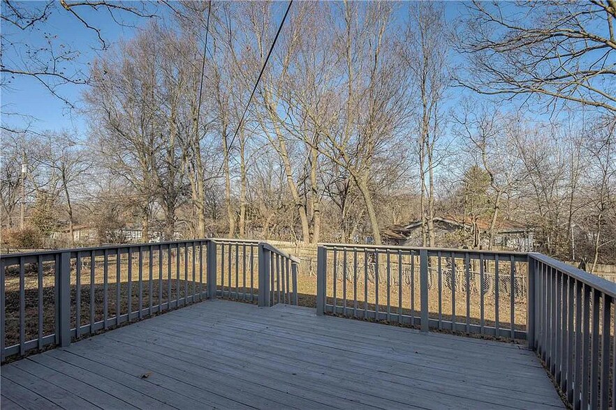 Building Photo - 6306 Fairlane Dr