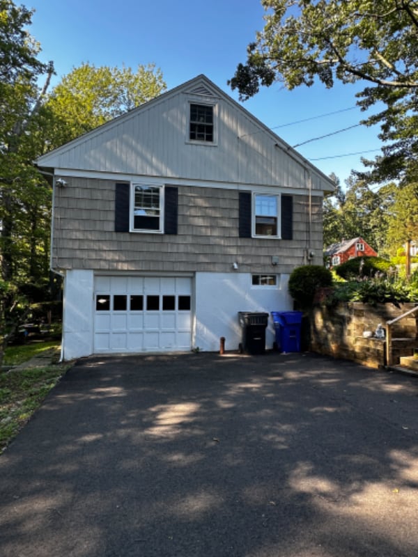 Building Photo - 165 Richardson Dr