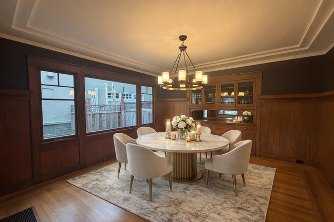 Building Photo - Lakeshore Craftsman with Detached Cottage and Versatile Bonus Rooms