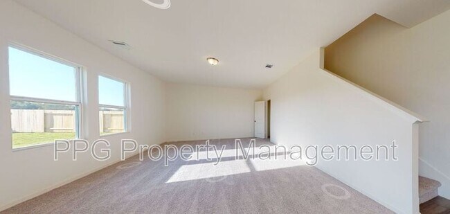 Building Photo - 20124 W Palo Verde Dr