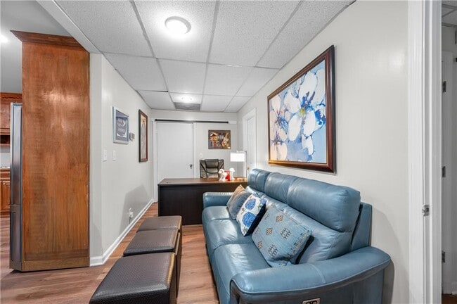 Building Photo - 460 Peyton Rd SW