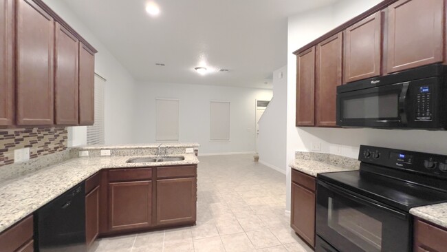 Building Photo - 1088 Avila Ln