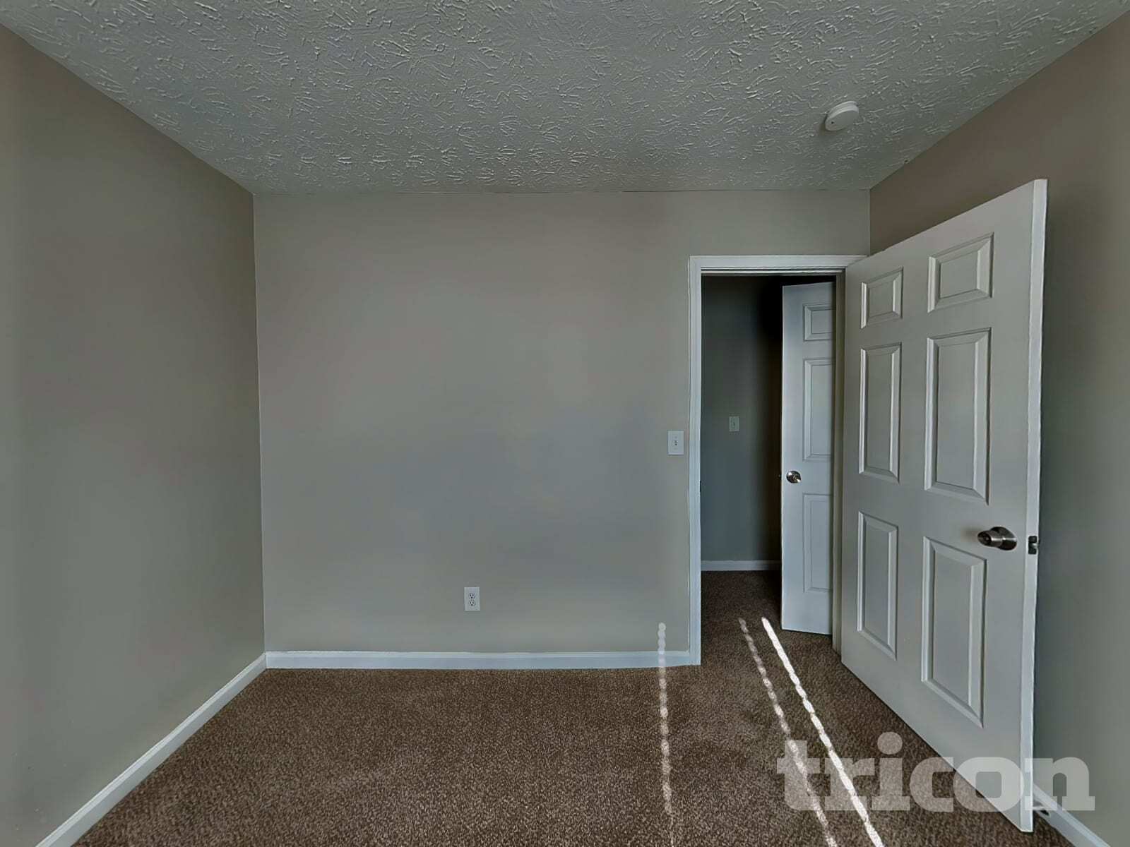 Building Photo - 24 Tanner Dr