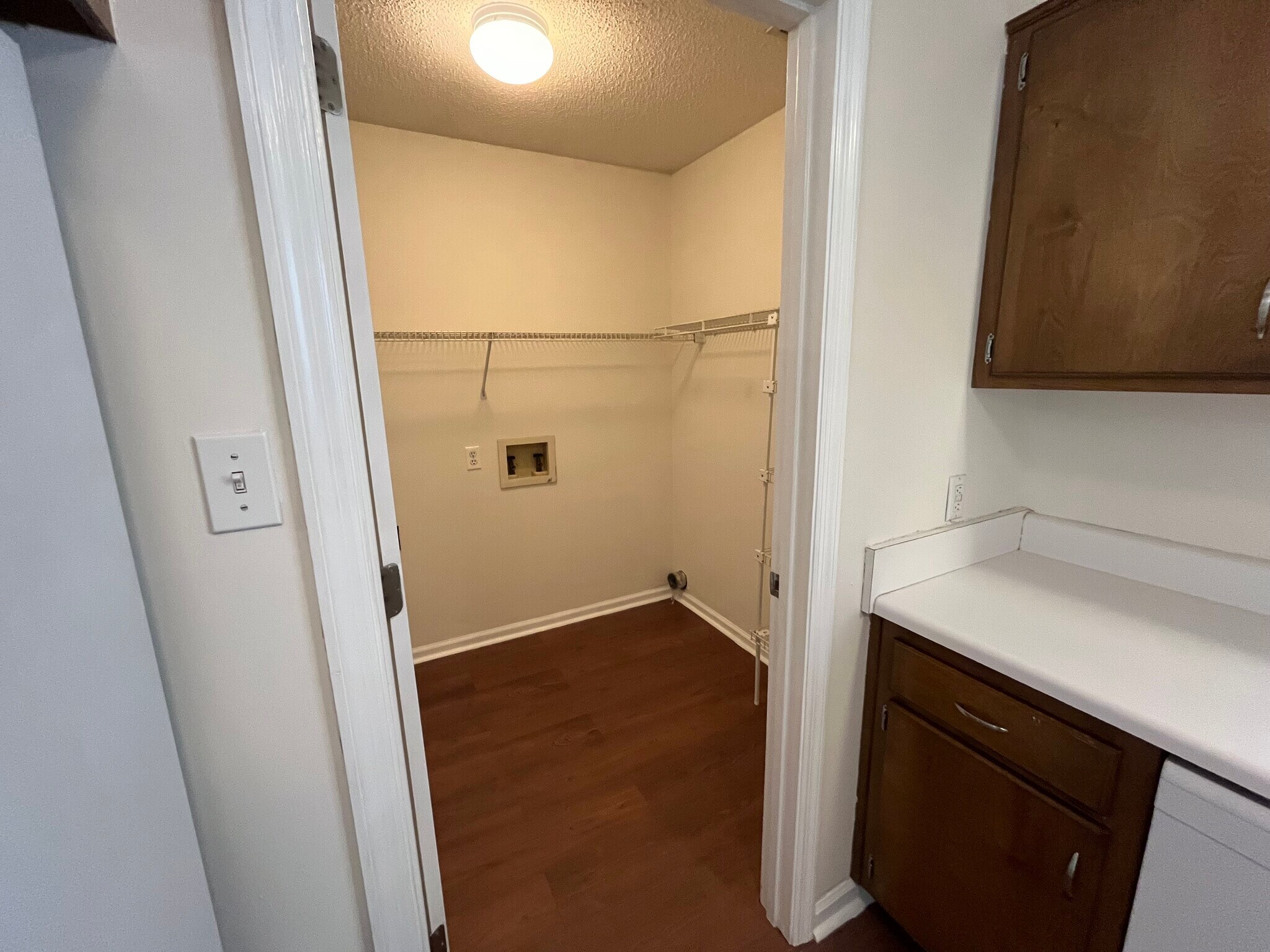 Building Photo - 1319 Stratton Place Dr