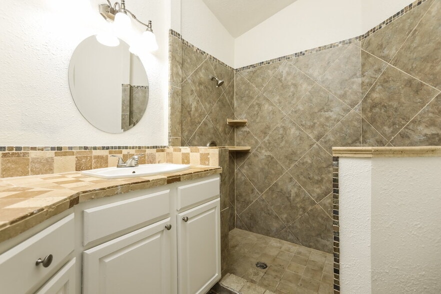 Building Photo - 354 Morning Creek Cir
