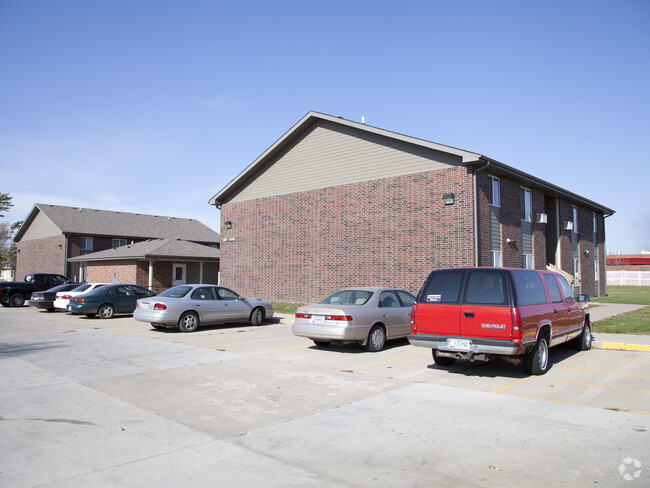 Community view - Mitchellville Park Apartments