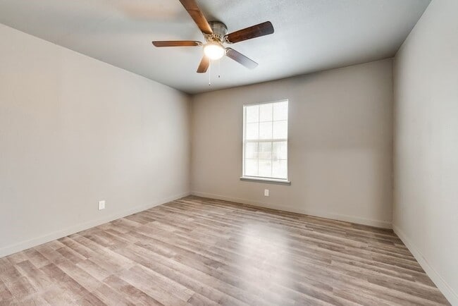 Building Photo - 4414 Cinda Ree Ln
