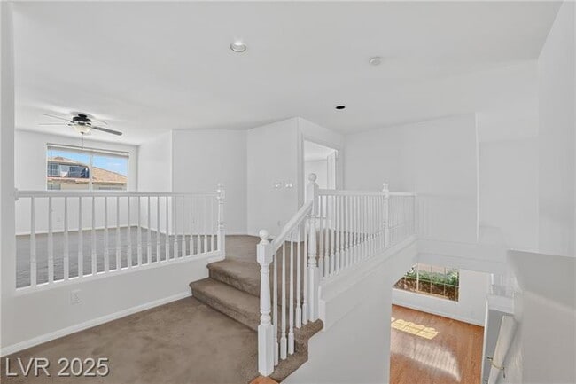 Building Photo - Exquisite 5-bed, 3-bath home w/ spacious 3-car garage offers luxurious living & effortless entert...