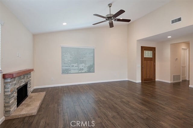 Building Photo - 602 Carnation Dr