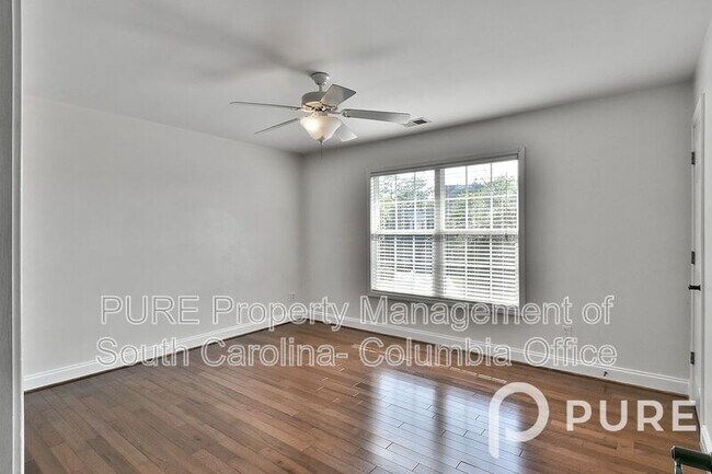 Building Photo - 4 Hunters Pond Dr