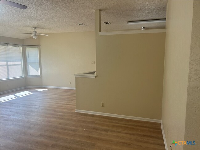 Building Photo - 4809 Bramblewood Dr