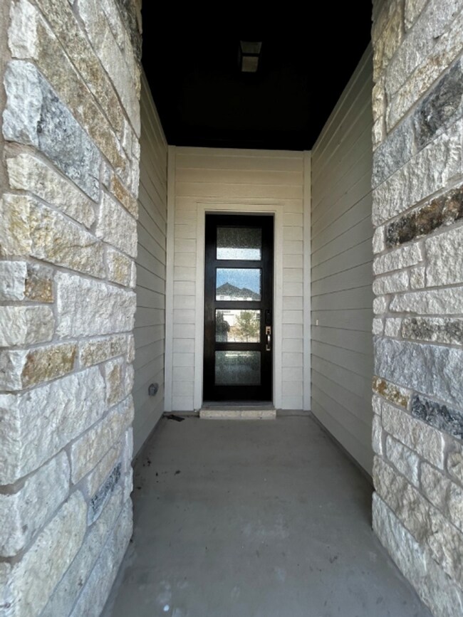Building Photo - Coming Soon!  4 BR/3BA | Single Family Home | 1-Car Covered Parking | In Liberty Hill!
