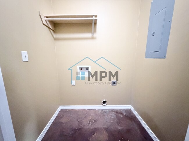 Building Photo - 122 Flagstone Dr