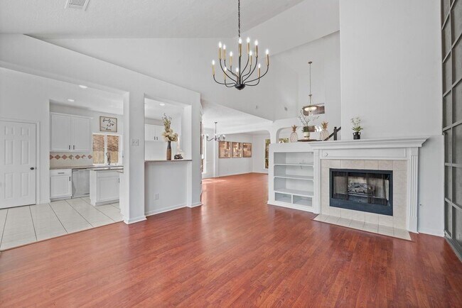 Building Photo - 13623 Country Green Ct