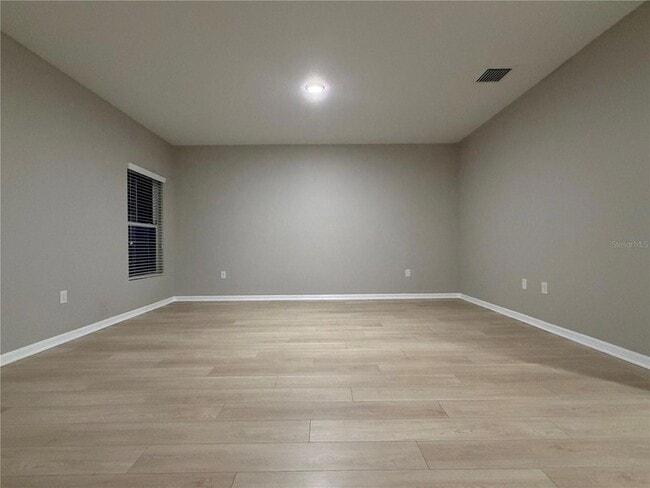 Building Photo - 12668 Tannencrest Dr