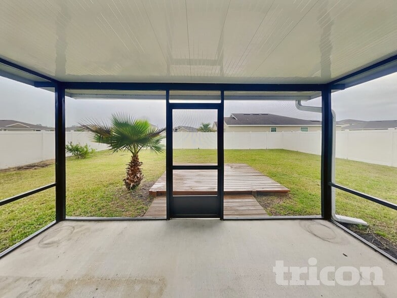 Building Photo - 77089 Crosscut Wy