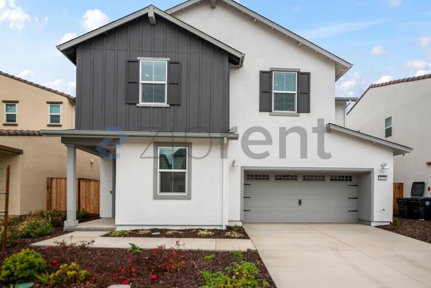 Building Photo - 3375 Tibidabo St