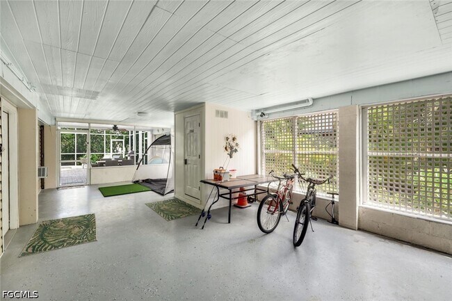 Building Photo - 21580 Indian Bayou Dr