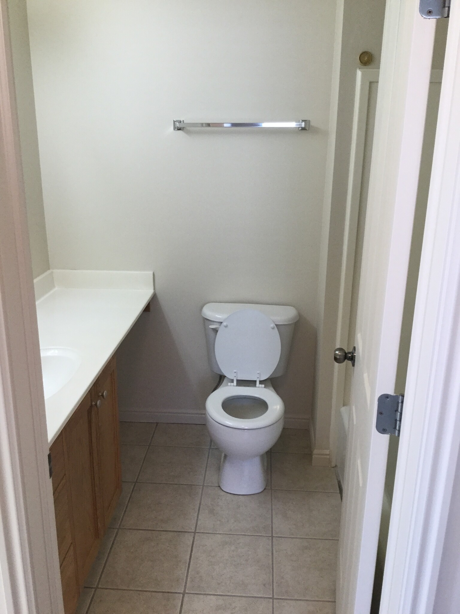 Building Photo - 479 Raven Way
