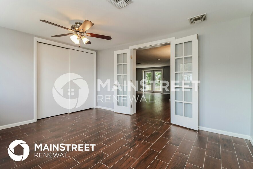 Building Photo - 3730 Sablewood Dr