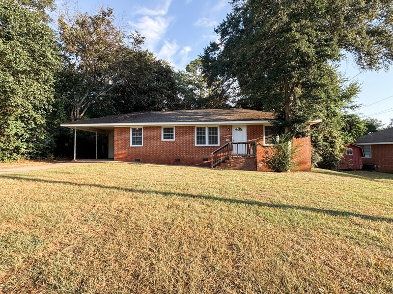 Building Photo - 504 Sunset Dr