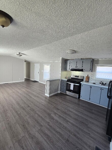 Building Photo - 58 Rd 4903