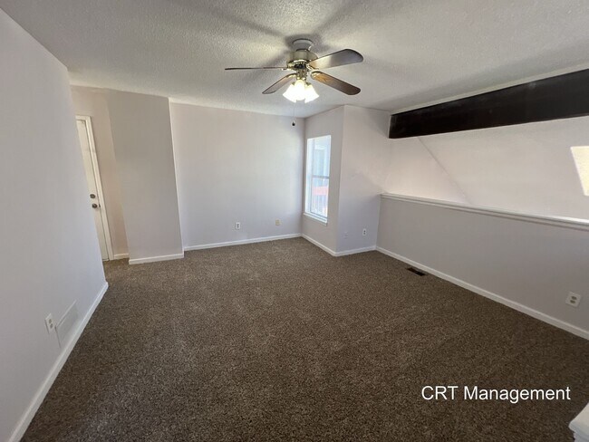 Building Photo - Beautiful 2 Bedroom, 2 Bathroom Condo in S...