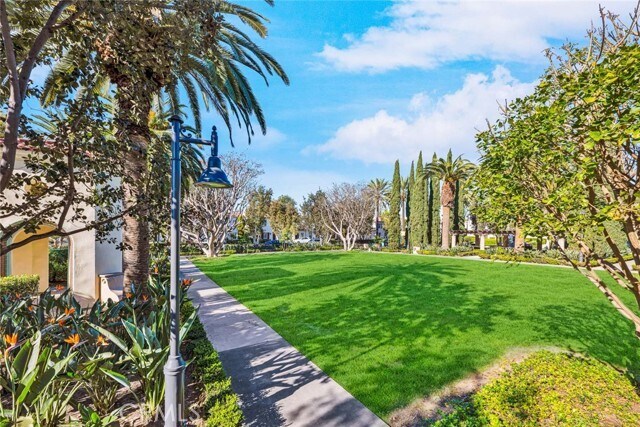 Building Photo - 82 Vintage