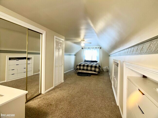 Building Photo - 421 N Edgeworth Ave