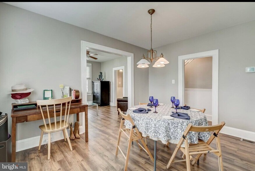 Building Photo - 430 E Pennsylvania Ave