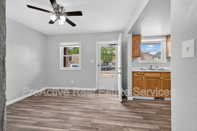 Building Photo - 6430 Faraday Ct