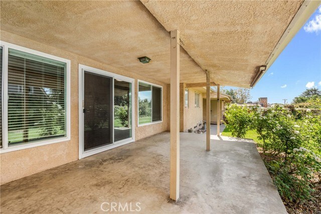 Building Photo - 388 Harford Pl