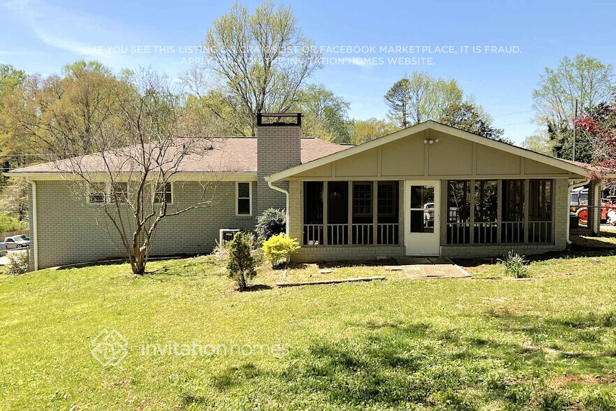 Building Photo - 3030 Tina Ln