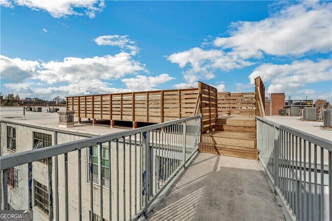Building Photo - 172 Haynes St SW