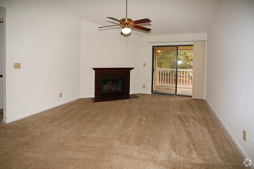 Primary Photo - Bent Tree Apartments