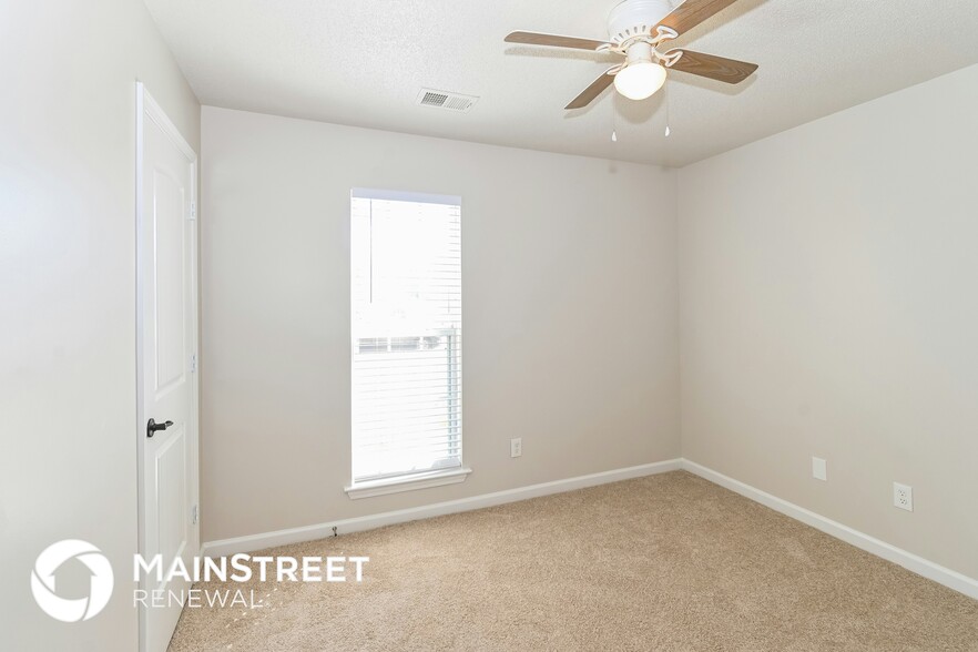 Building Photo - 8307 Grayce Dr