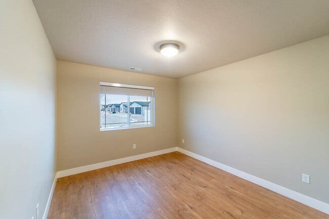 Building Photo - 1825 N Lund Hwy