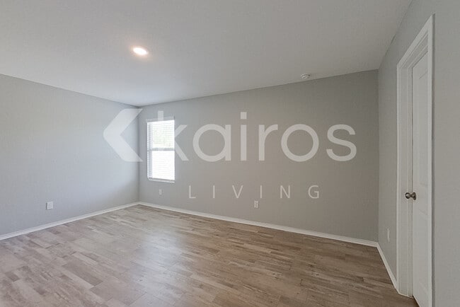 Building Photo - 2939 Ruby Crossing