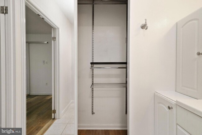 Building Photo - 6609 Forbush Ct