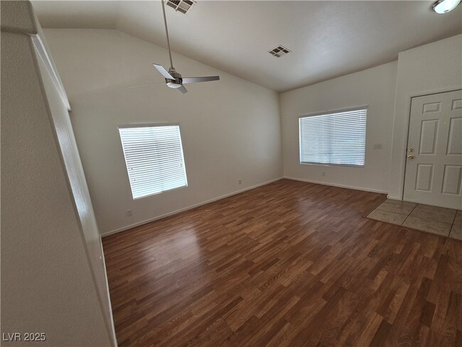 Building Photo - 5120 Wedmore Ct