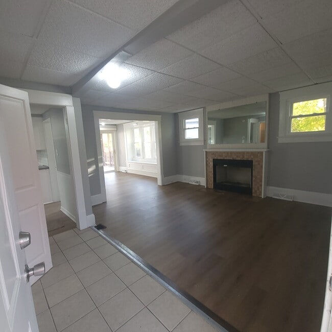 Building Photo - 1352 Sprague St