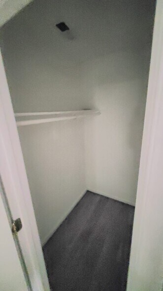 Building Photo - 3861 Havenwood Pl