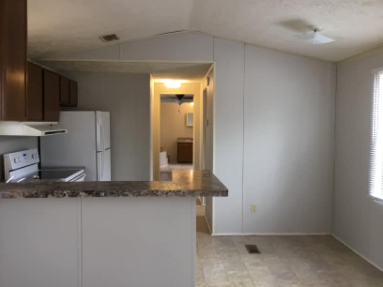 Building Photo - 1091 Jordan Rd