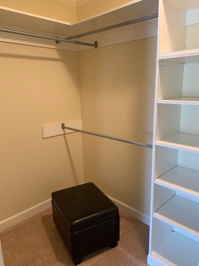 Building Photo - 132 Spyglass Dr